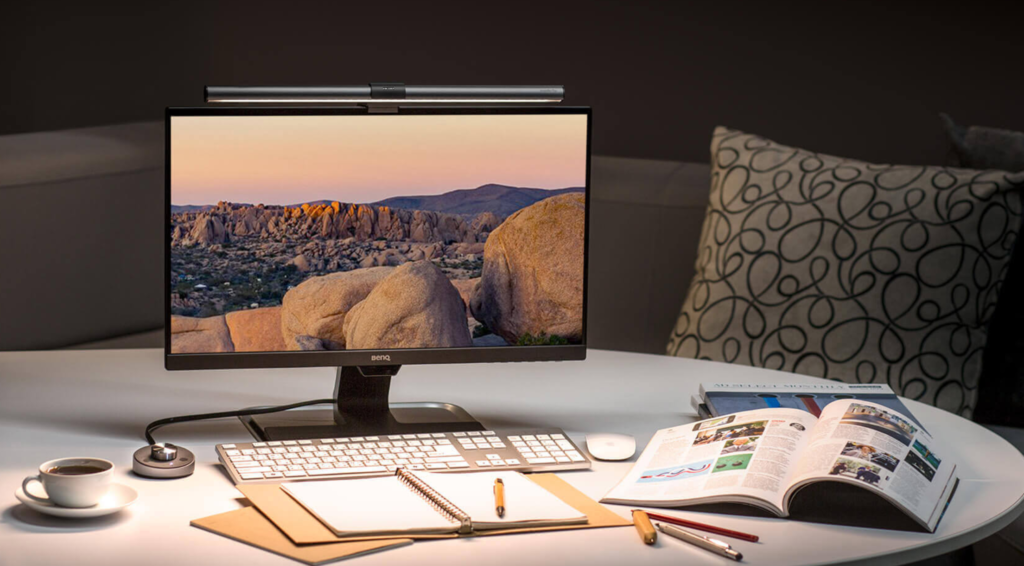 Đèn màn hình BenQ ScreenBar Plus