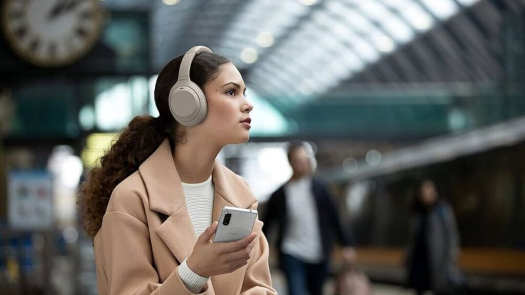 over ear headphone