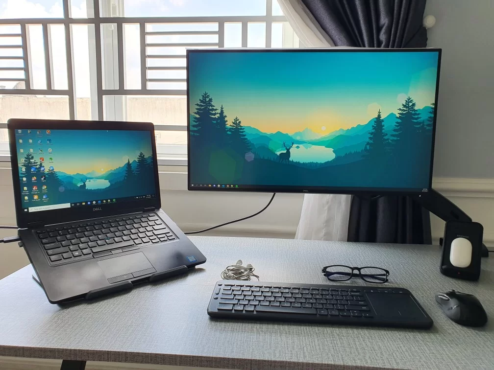 Giá treo màn hình và laptop