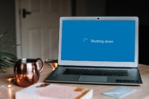 Laptop: Khi nào nên tắt máy? Khi nào nên sử dụng chế độ ngủ?
